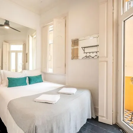 Boutique With Balcony In Bairro Alto * Lisboa