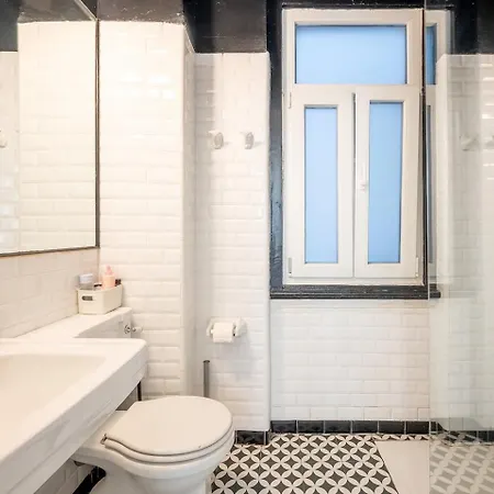 شقة Boutique With Balcony In Bairro Alto