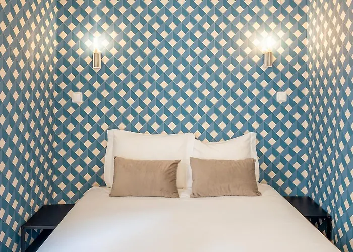 Boutique With Balcony In Bairro Alto شقة *